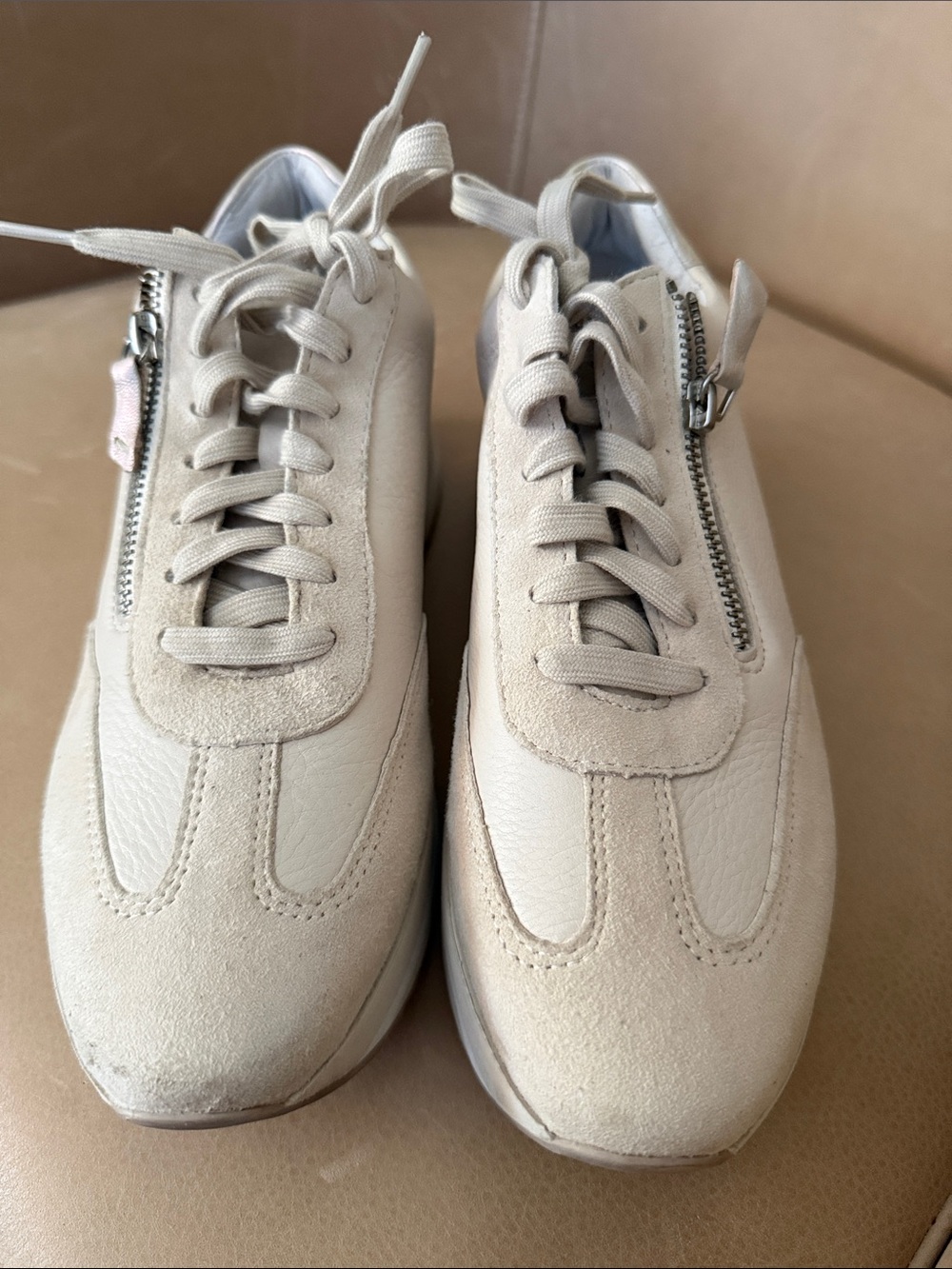 Johnston & Murphy Beige Platform Lace-Up Sneakers